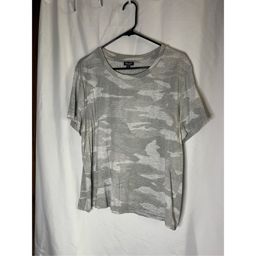 Splendid Grey Camo T-Shirt Woman’s Size XX-Large